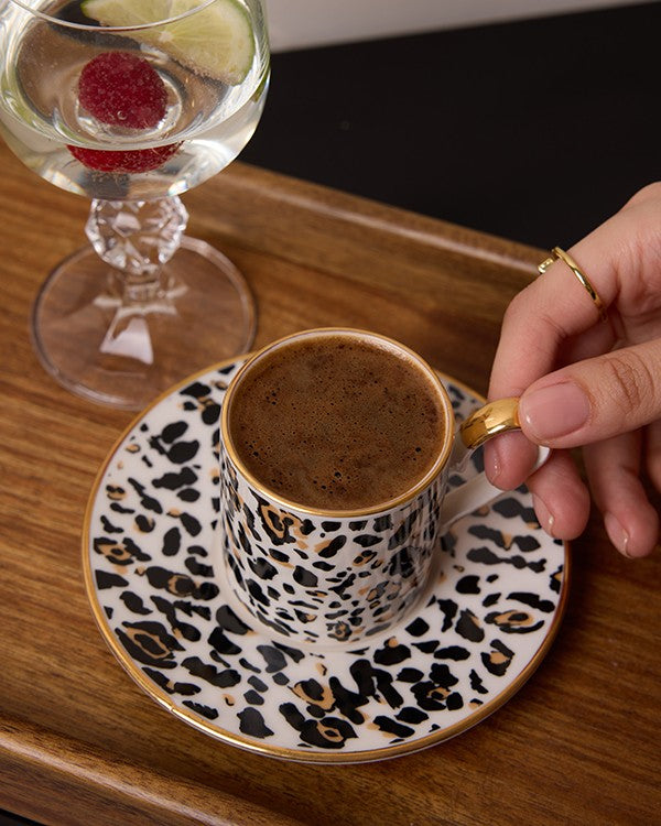 Leopard Luxe Gerçek Altın Yaldızlı Leopar Desenli 4 Parça 2 Kişilik Porselen Kahve Fincan Takımı 90 ml